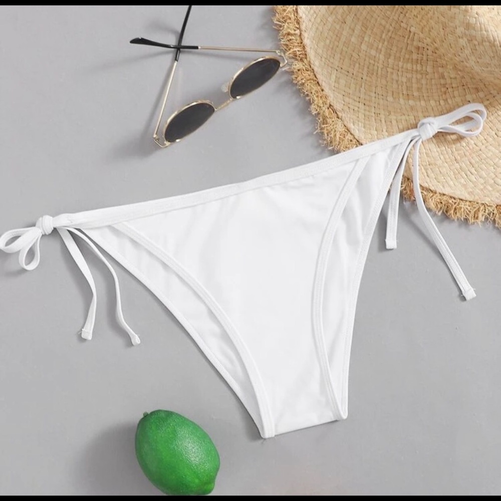 White bikini bottoms(size: small)